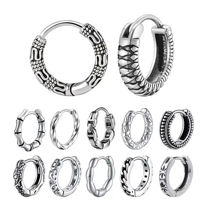 1 Paire de Petites Boucles d'Oreilles Créoles Rondes Multi-Styles Inoxydables pour Hommes et Femmes, en Acier Inoxydable, Style Gothique Rétro, Bijoux d'Oreille