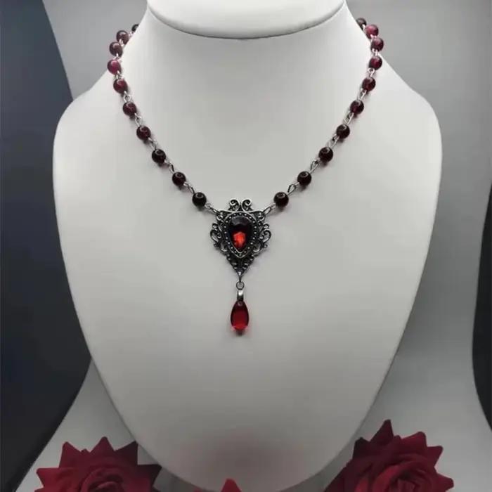 Victoria gothique argent couleur dentelle rouge goutte d'eau verre cristal pendentif perle chaîne collier pour femmes Rose sorcière bijoux cadeau