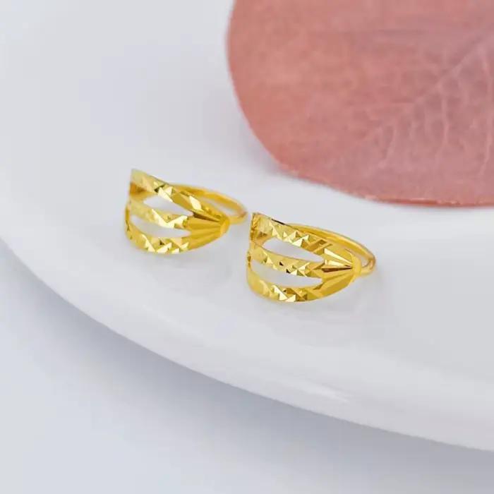 Boucles d'oreilles créoles en or jaune AU750 style classique avec filigrane pour femmes pour les occasions quotidiennes et spéciales