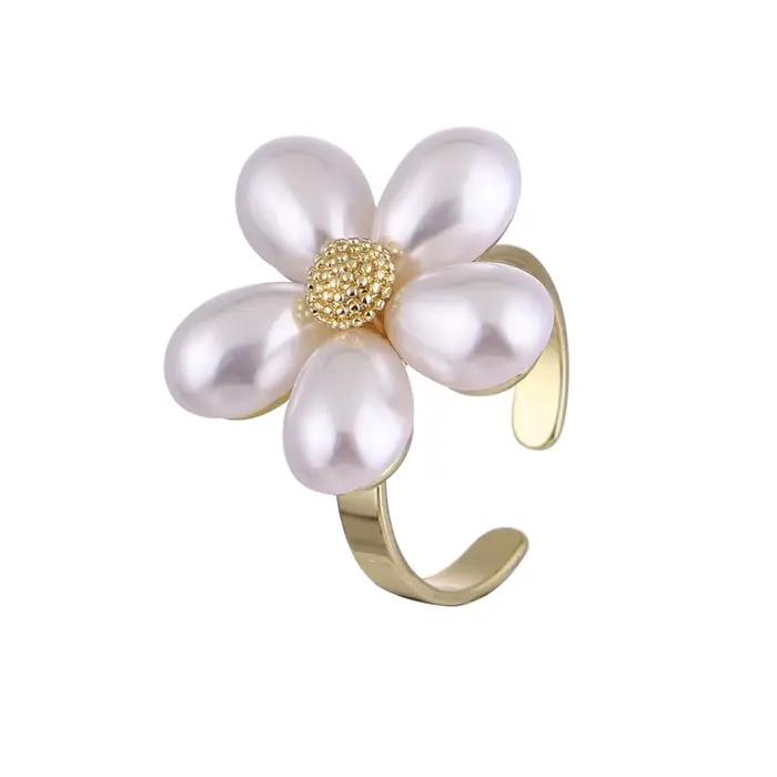 Bague en perles et motifs floraux plaquée or 18 carats romantique pour femmes occasions spéciales fiançailles mariage