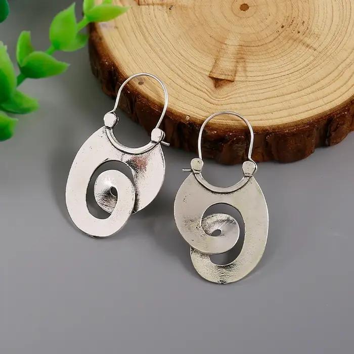 Boucles d'oreilles créoles en métal pour femmes