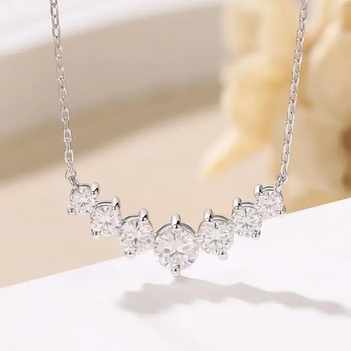 Collier sourire en argent sterling 925 avec moissanite pour femmes romantique et mignon cadeau occasion spéciale