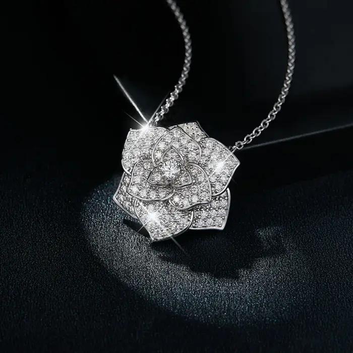 M-JAJA Moissanite camélia fleur pendentif collier pour femmes 18K plaqué or 925 en argent Sterling diamant