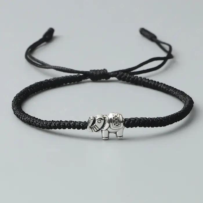 Bracelet en fil rouge minimaliste réglable pour hommes et femmes, cadeau idéal pour couples, bijoux de yoga et accessoires de mode