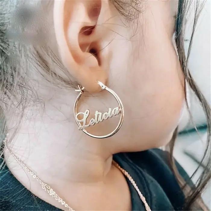 Boucles d'oreilles personnalisées avec nom pour enfant style punk en acier inoxydable couleur or rose argent bronze occassions spéciales cadeaux enfants