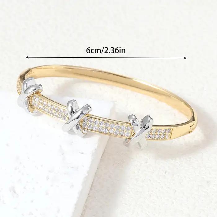 Bracelet pour femmes style rétro élégant bicolore lettre X en zircon avec rangée de perçage doré ou argent pour occasions spéciales