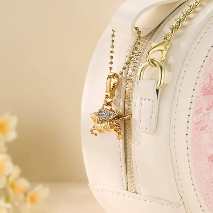 Mode luxe Faux Zircon ailes doré Pegasus pendentif collier pour les femmes Cool petite fête bijoux sac pendentif cadeaux d'halloween