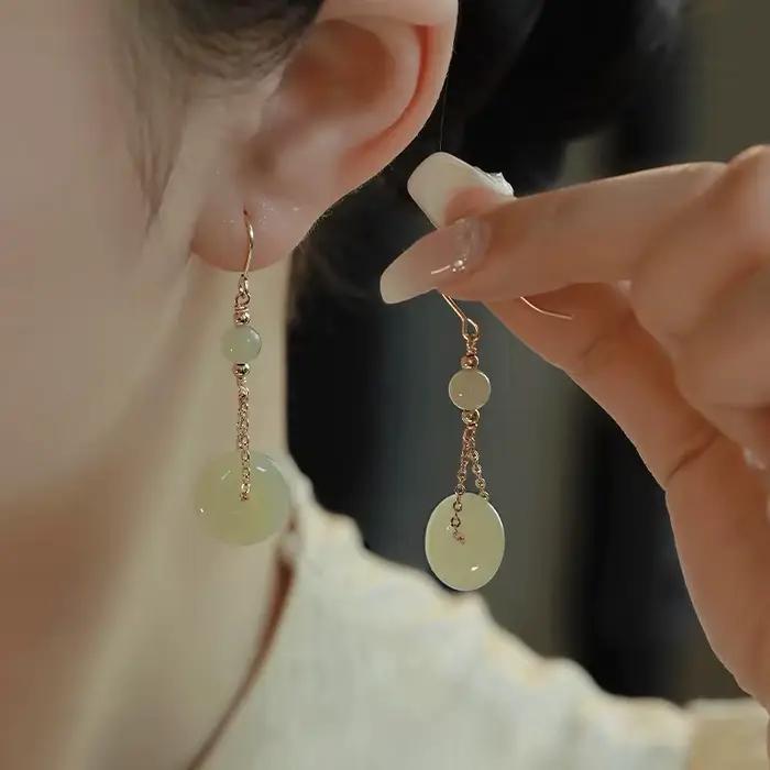 Boucles d'oreilles élégantes de style ancien en turquoise pour femmes, forme géométrique ronde, design tendance et personnalisé, effet amincissant, à crochet