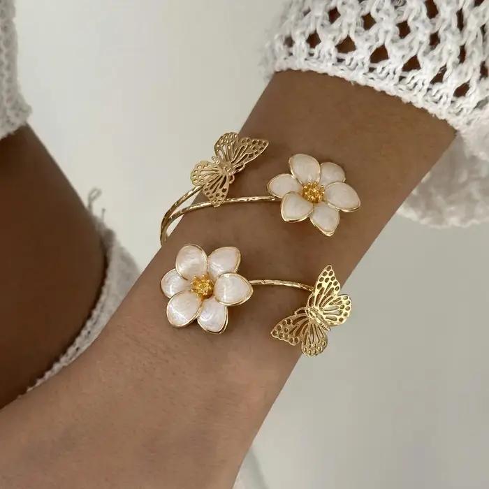Bracelet manchette ouvert élégant en émail floral pour femme, plaqué or, rose et blanc, bijoux pour plage, fête, vacances, mariage
