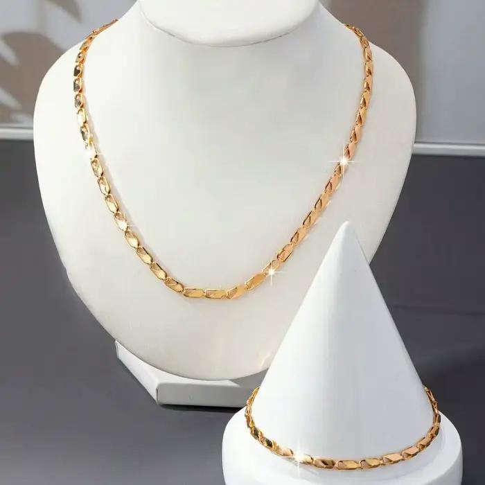 Ensemble de colliers et bracelets KC plaqués or pour femmes, bijoux élégants et luxueux pour bureau et carrière, cadeau spécial pour occasions importantes