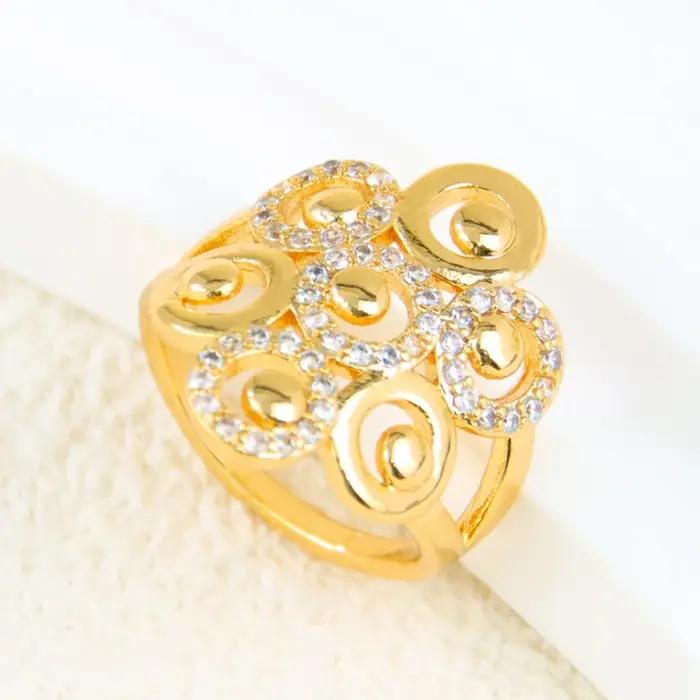 Bague de cocktail géométrique originale italienne en zircone plaqué or 21 carats