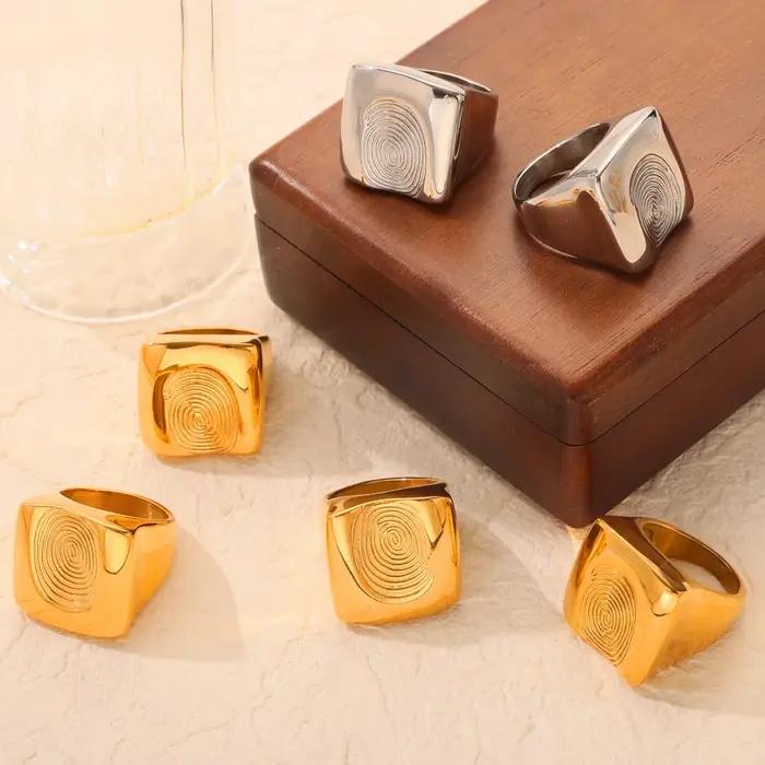 Énorme bague en acier inoxydable plaqué or 18 carats pour femme