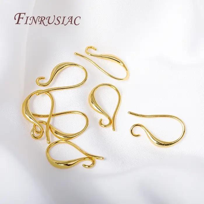 Fil d'oreille plaqué or 18 carats avec boucle extérieure