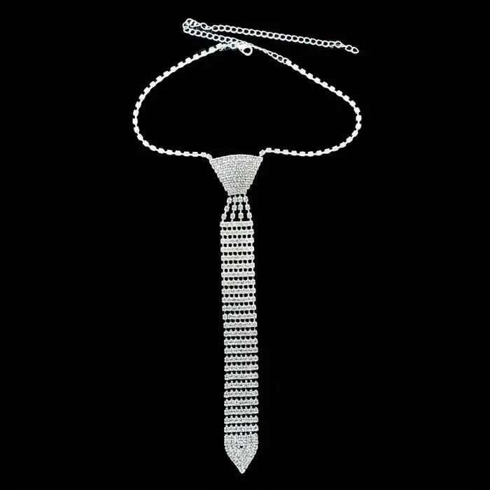 Collier élégant avec nœud papillon en cristal pour femmes, long collier en strass brillant et à la mode, accessoires de bijoux de mariage