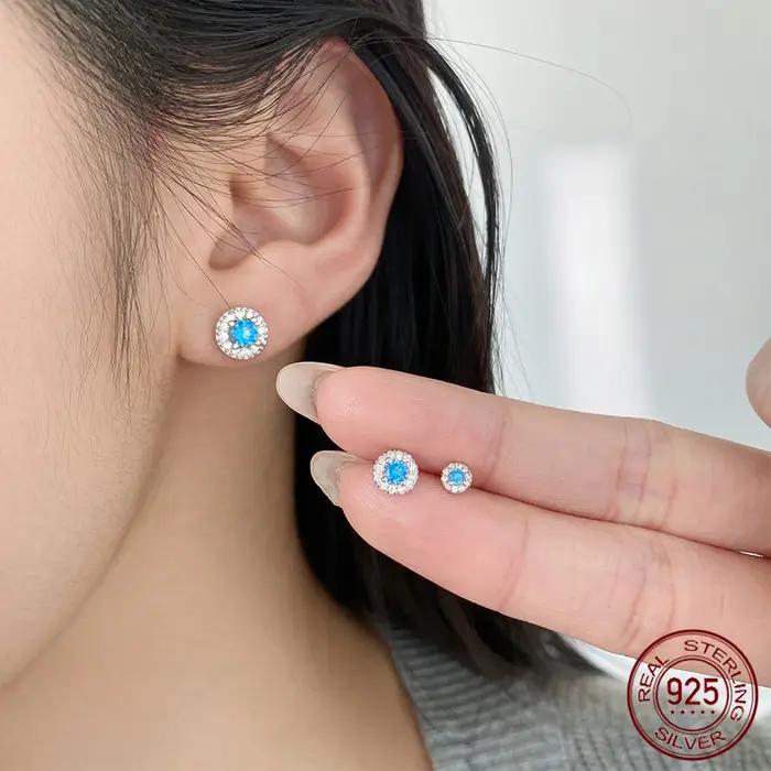 Boucles d'oreilles La Monada sterling 925 en zircone cubique bleue pour femmes occasions spéciales anniversaire elegance subtile