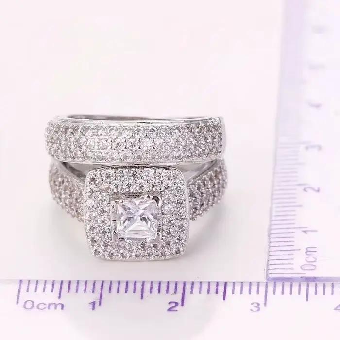 Bague de fiançailles couleur argent Sterling 925