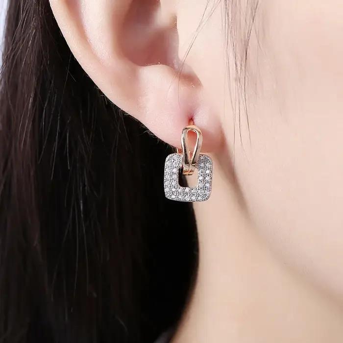 Lekani 2019 Unique forme carrée Piercing Huggie cerceau boucle d'oreille pour les femmes argent/or 2 couleurs