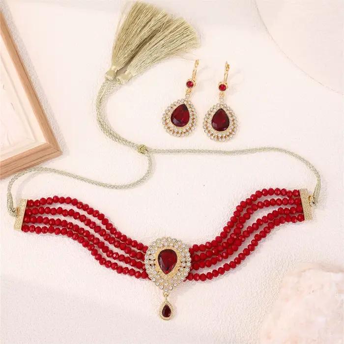 Ensemble de bijoux pour femmes avec boucles d'oreilles et bracelet en alliage de zinc