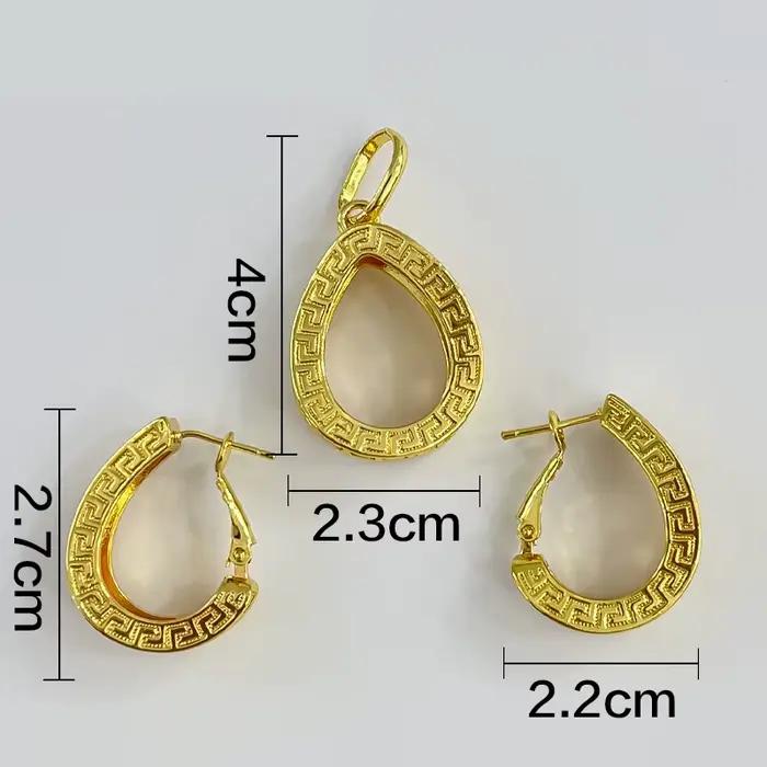 Ensemble de bijoux doré 18K pour femme, collier de mariage italien de luxe, pendentif et boucles d'oreilles pour occasions spéciales