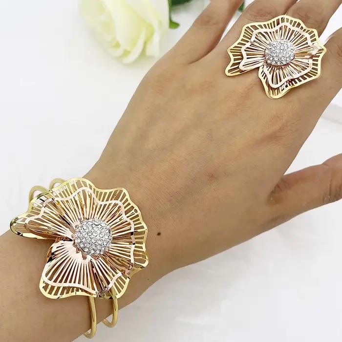 Ensemble de bracelets et matiques en or rose plaqué or 18 carats bijoux de luxe pour femmes occasions spéciales soirée gala mariage