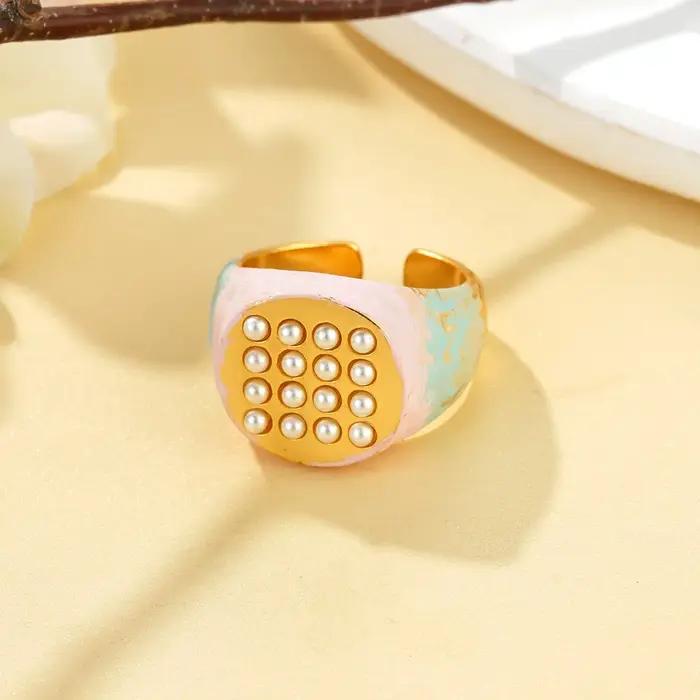 Bague chic plaquée or avec perle pour femme - Bijou tendance