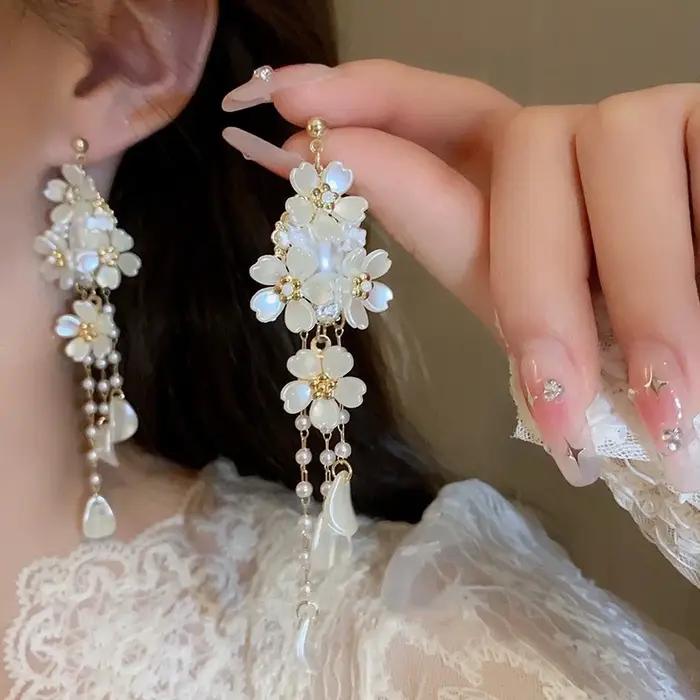 Boucles d'oreilles longues à franges pour femmes