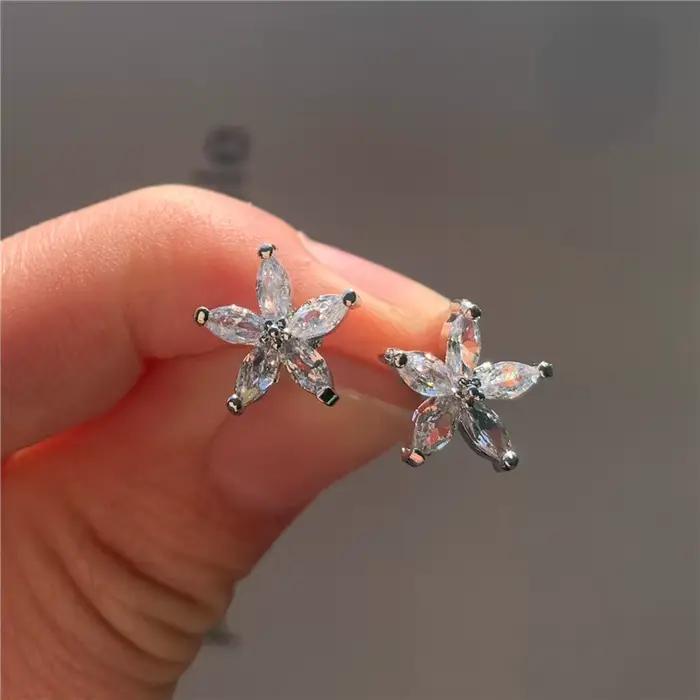 Boucles d'oreilles étoile en argent sterling 925 avec zircone cubique pour femme, bijoux de mariage, occasions spéciales et cadeaux romantiques