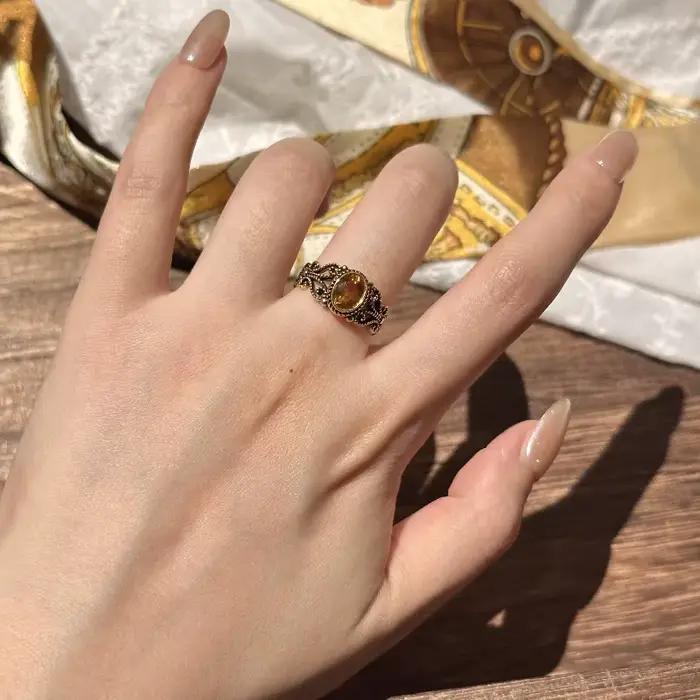 Bague d'art Vintage ajourée noir-doré, Style Punk, argent 925, cristal jaune, ovale, réglable, bijoux cadeau