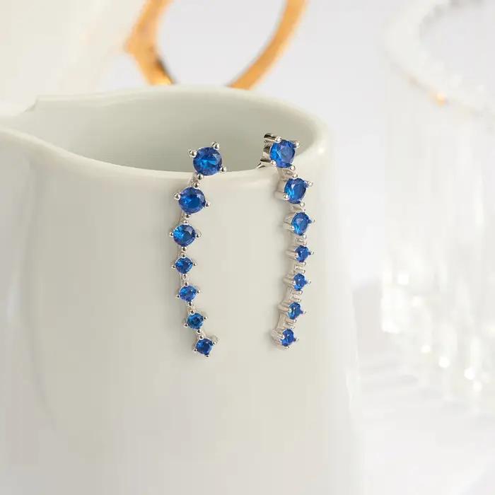 Boucles d'oreilles en argent sterling 925 serties de zirconium blanc modernes pour femmes occasions d'engagement