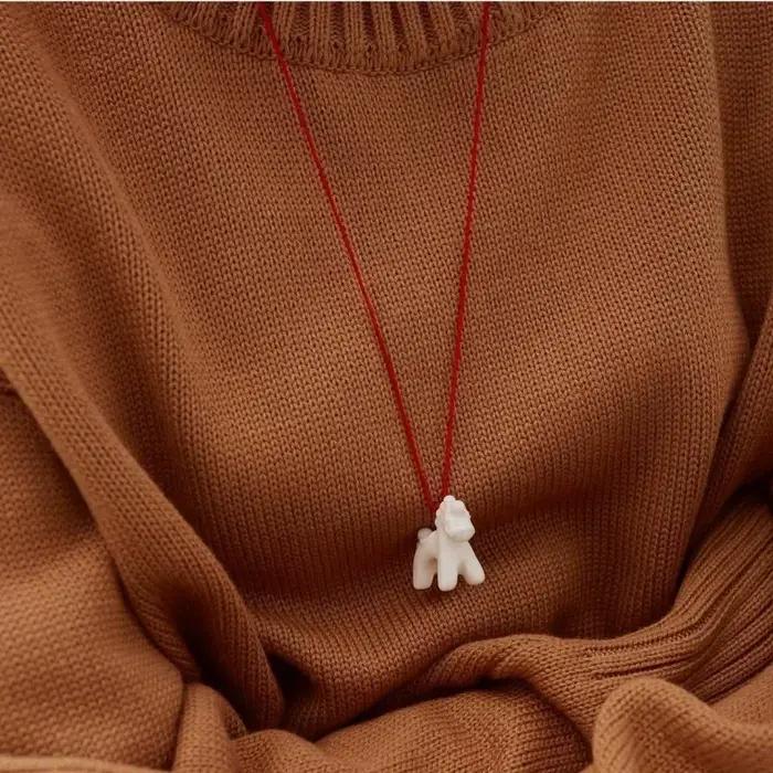 Pendentif cheval porte-bonheur bijou de fête hyfad collier chaîne corde occasion spéciale nouveau style vendange