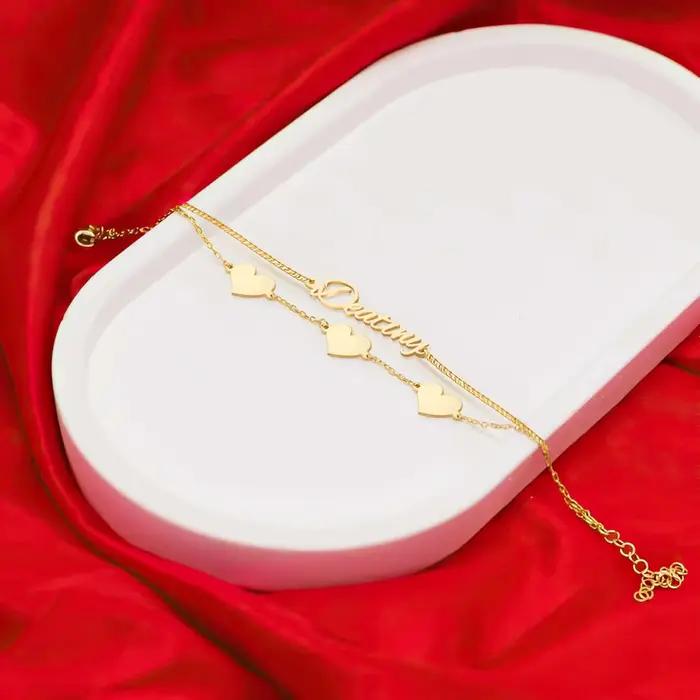 Bracelet de cheville personnalisé avec nom pour femmes délicat en acier inoxydable pour occasions spéciales et quotidien