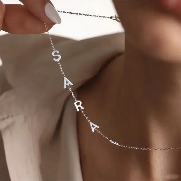 Collier personnalisé avec 26 lettres et nom pour femmes et hommes