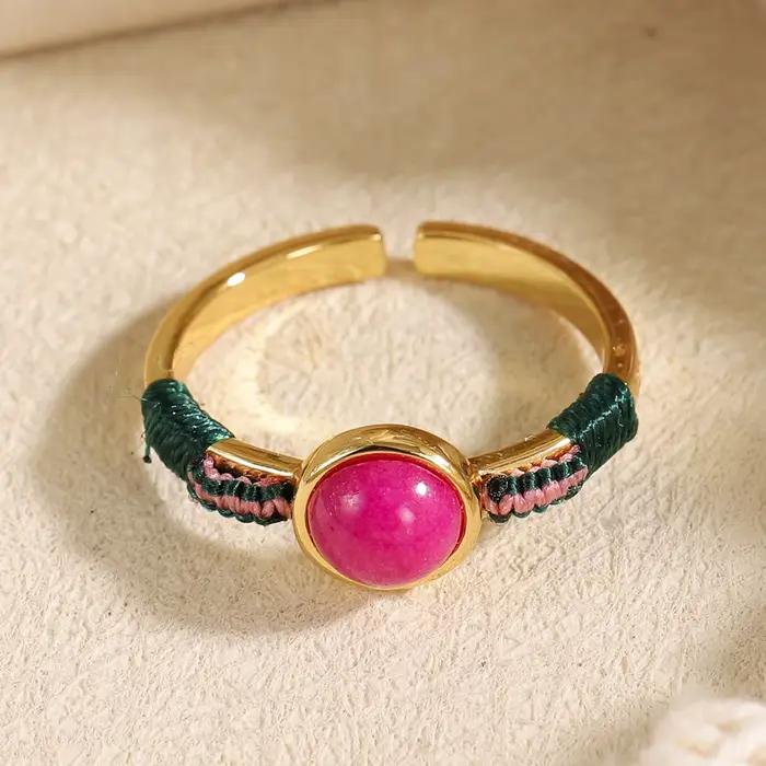 Bague en or plaqué 18 carats avec pierre rose exquise, design en fil tissé à la main, bijoux durable