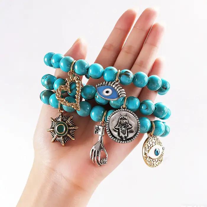Bracelet bohème turquoise multi-breloques avec breloque œil porte-bonheur, accessoire tendance pour