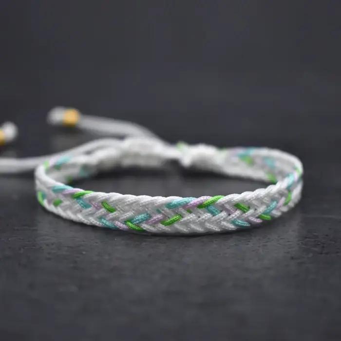 Bracelets d'amitié tressés en forme de bohémien coloré, tissage ethnique multicolore texturé, réglable, cadeau pour Couple