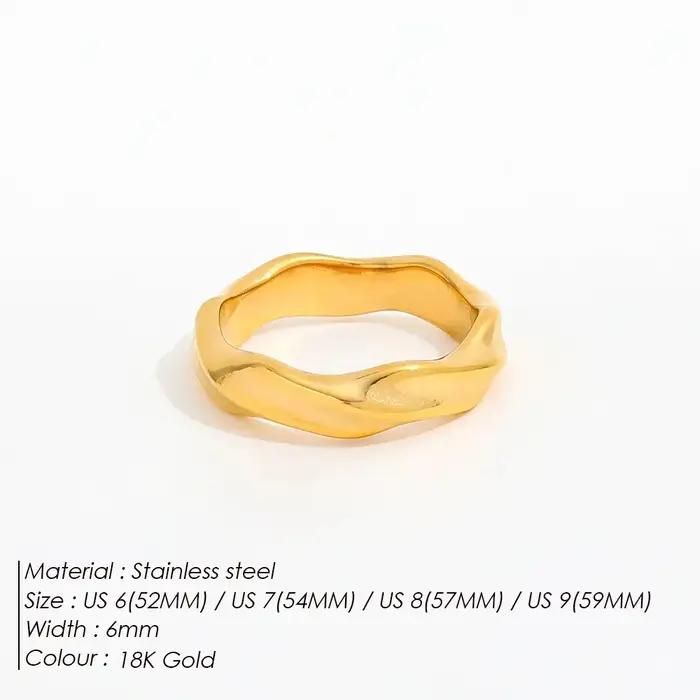 EMANCO Nouvelle bague en acier inoxydable plaqué or au design ondulé tendance, un accessoire de bijouterie simple pour tous les jours pour femmes