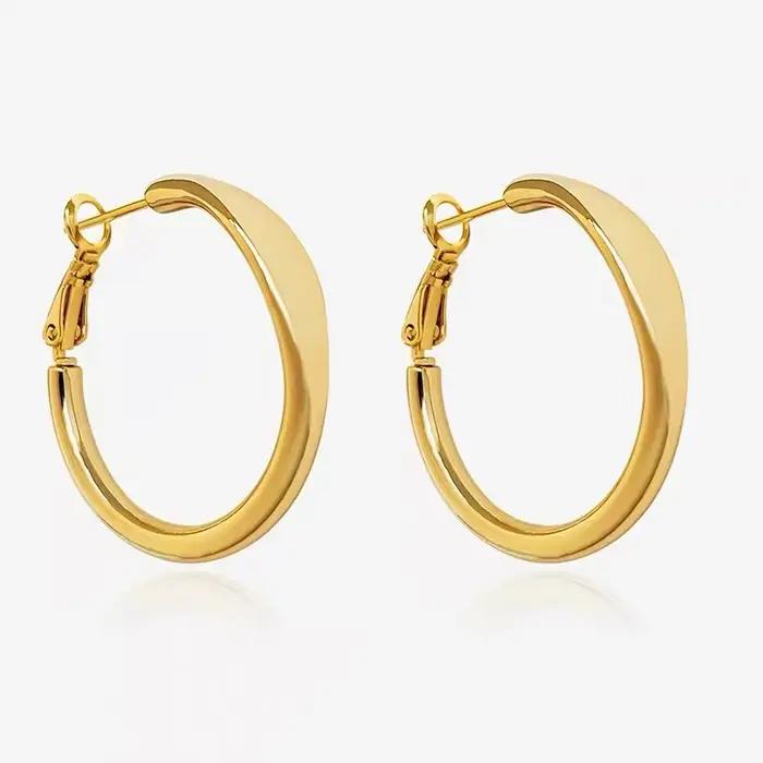Boucles d'oreilles circulaires simples plaquées or 18 carats
