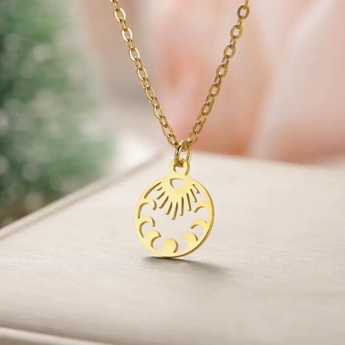 Collier soleil et lune en acier inoxydable design squelette pour femmes décontracté sportif occasions spéciales