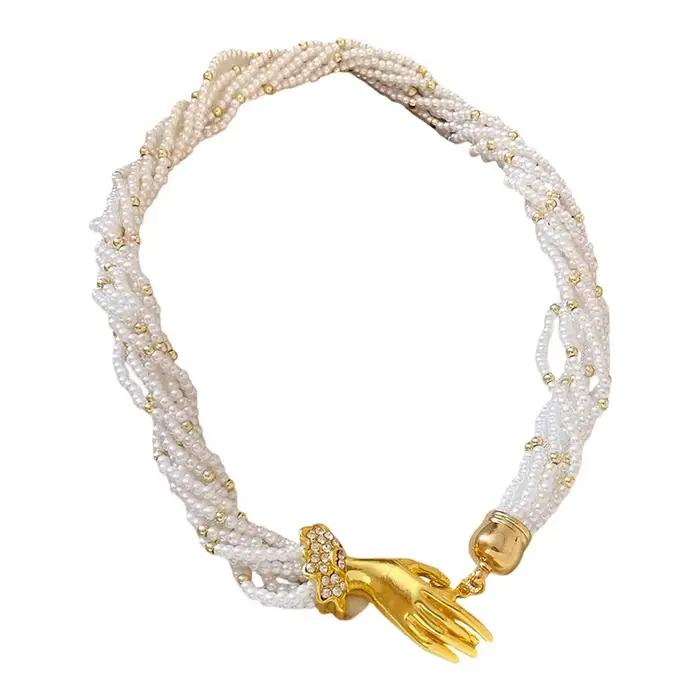 Collier de perles multicouches, chaîne de clavicule de tempérament de style palais rétro français