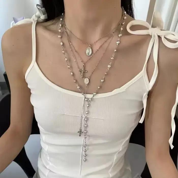 Ensemble de colliers tendance 2026 avec perles croisées vintage et perles multicouches pour femme, bijoux de cou personnalisés et accessoires de charme