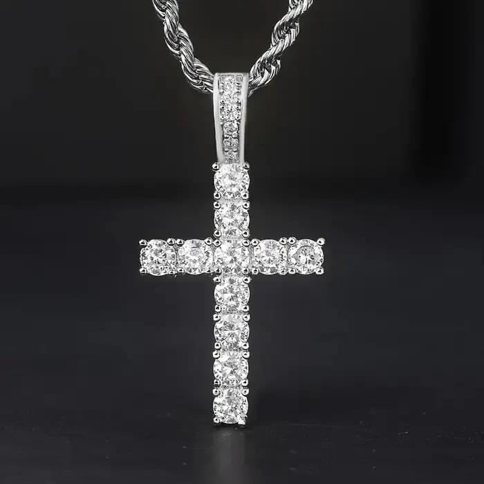 Huitan – collier Long à chaîne torsadée de 60Cm pour femmes/hommes, pendentif croix de luxe en zirco