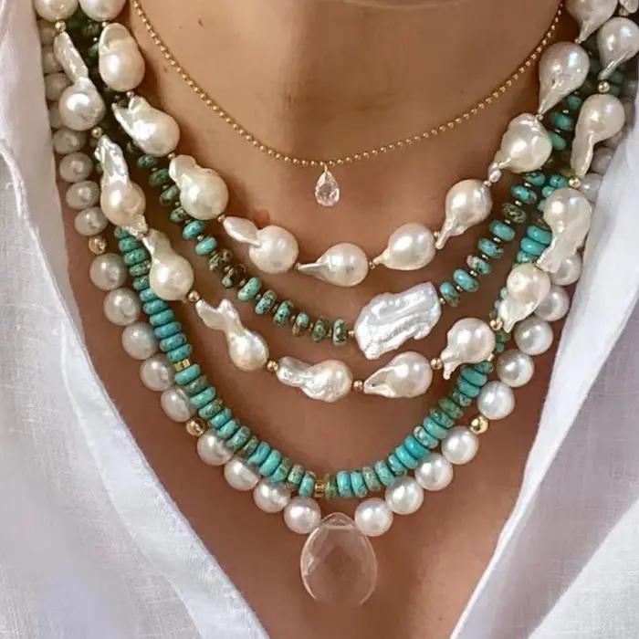 Collier de perles baroques naturelles au Design classique pour femmes