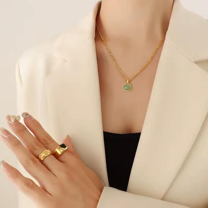 Collier et boucles d'oreilles avec pendentif Aventurine verte pour femmes, en acier inoxydable plaqu