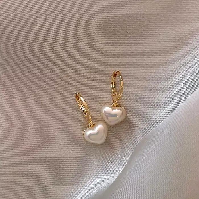 Boucles d'oreilles pendantes en forme de cœur et de perles pour femmes, Design classique, bijoux à l