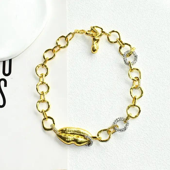 Nouveau Collier Ras-de-cou Massif en Alliage Métallique avec Breloques Lèvres