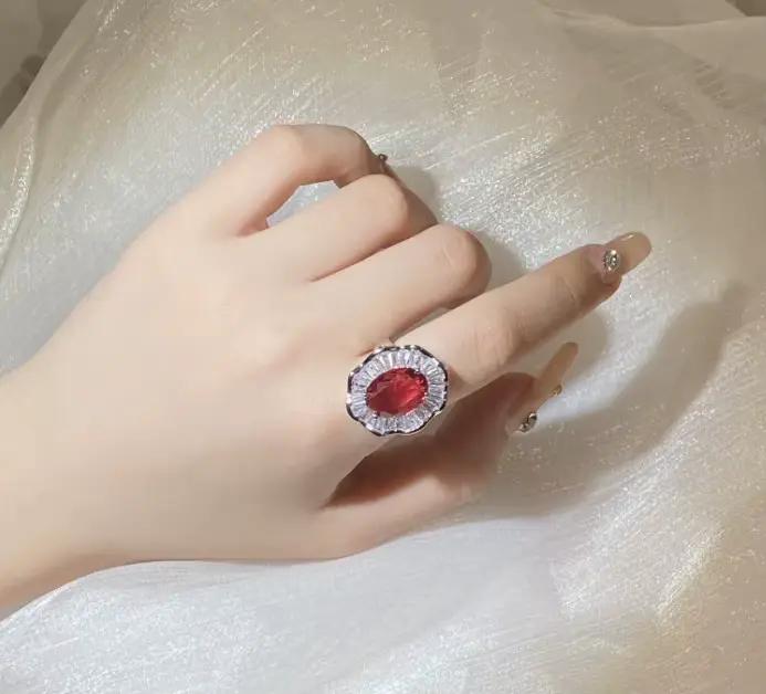 Bague de fiançailles rouge vif de luxe pour femme