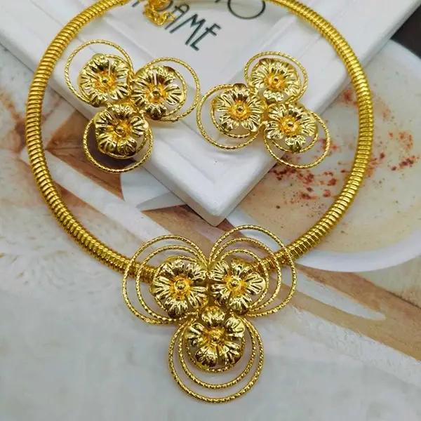 Grand ensemble de bijoux plaqué brésilien pour femmes