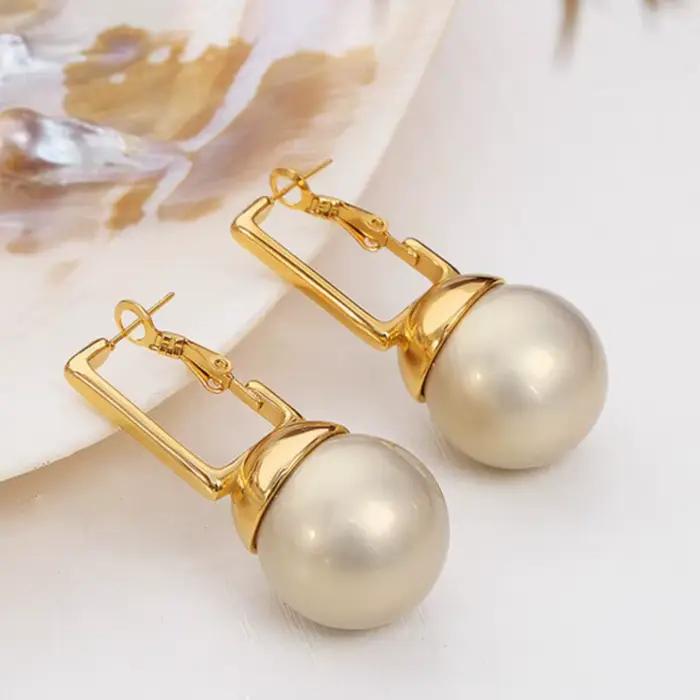 Boucles d'oreilles pendantes en perles noires pour femmes, en acier inoxydable plaqué or, Imitation de perles, bijoux de luxe pour femmes
