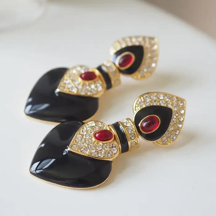 Boucles d'oreilles luxueuses plaquées or 18 carats