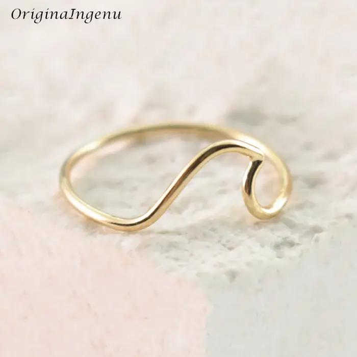 Bague en forme de vague de mer remplie d'or 14 carats pour femme